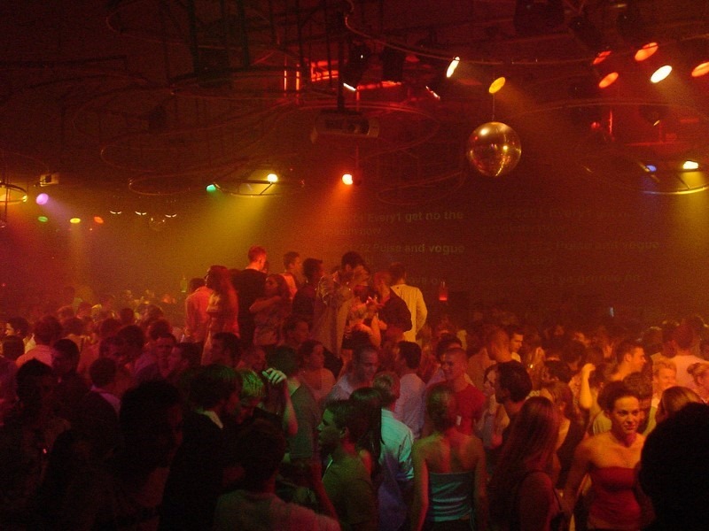 nightclub-scene